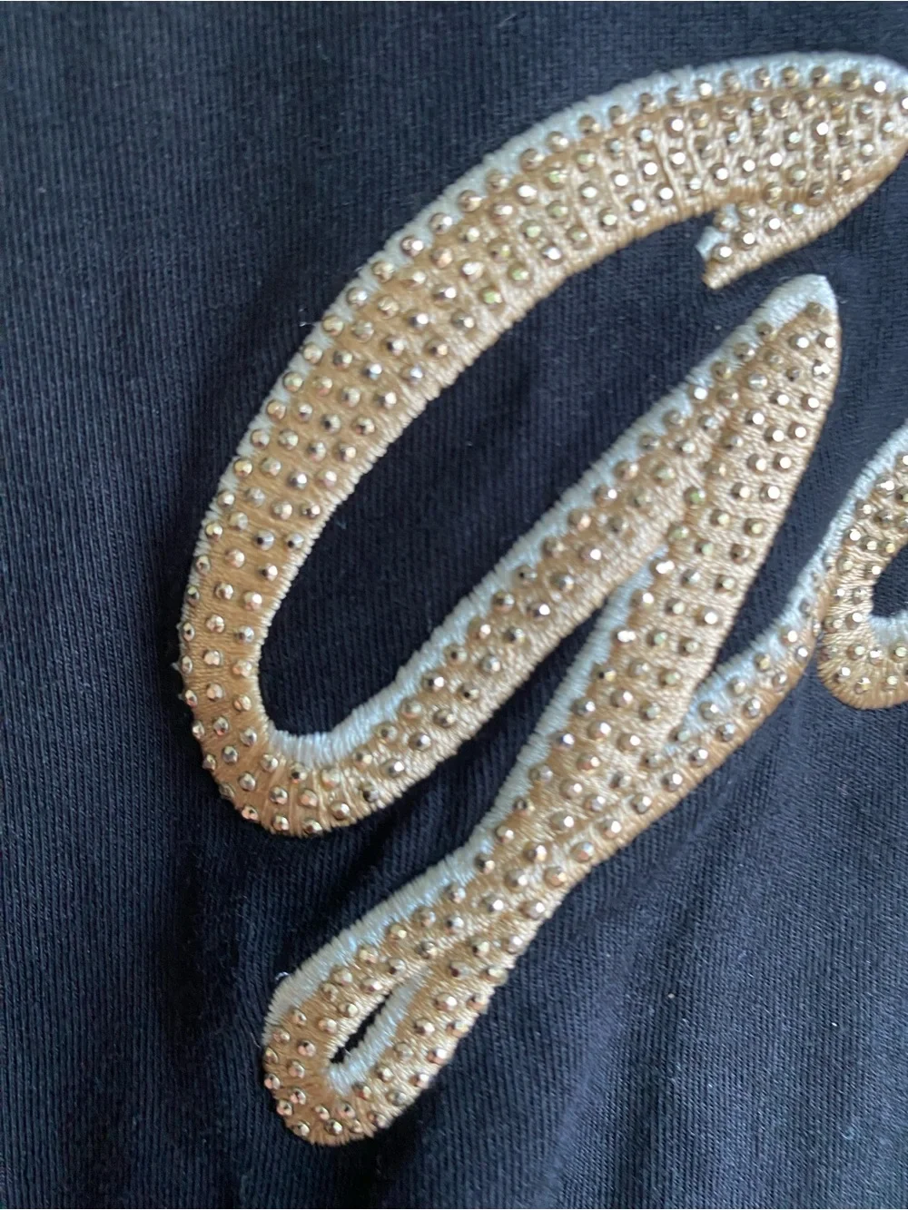 GUESS Black Long-Sleeve Rhinestone Logo Tee – Size m - Picture 2 of 4